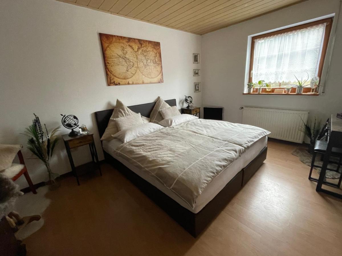 Ferienwohnung In Der Vulkaneifel "Opp Der Holl" Brockscheid Eksteriør billede